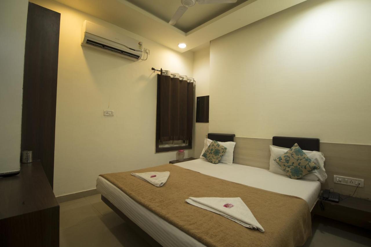 Hotel Maa Ganga Palace Bhopal Eksteriør billede