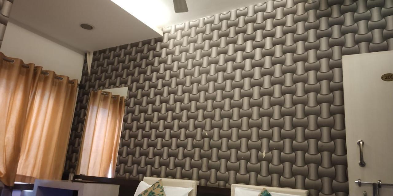 Hotel Maa Ganga Palace Bhopal Værelse billede