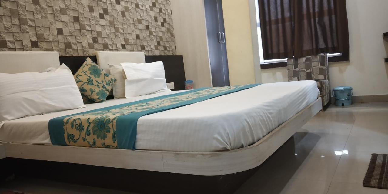 Hotel Maa Ganga Palace Bhopal Eksteriør billede